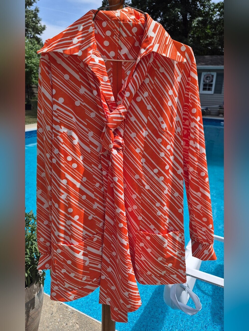 Vintage David Crystal Retro Bell Bottom Suit Size 8 - Picture 2 of 5